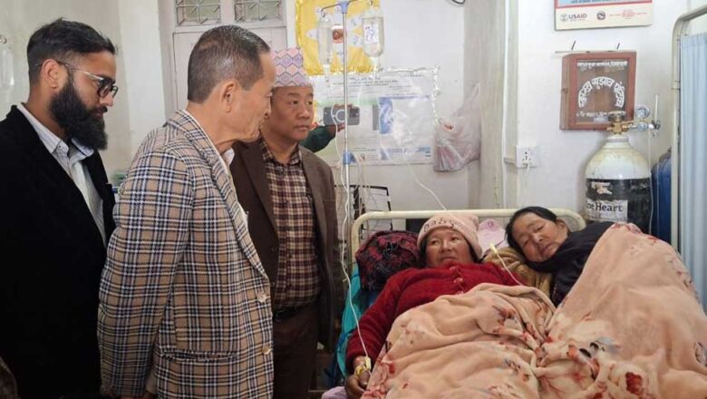 विवाह भोजमा सभागी बिरामी प्रकरण : स्वास्थ्यमन्त्रीसहितको विज्ञ टोली जन्तेढुङ्गामा