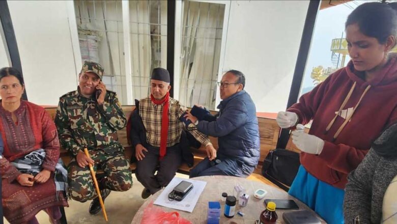 दिक्तेल रुपाकोट मझुवागढी नगरपालिकामा नसर्ने रोगको स्क्रिनिङ अभियान सुरु