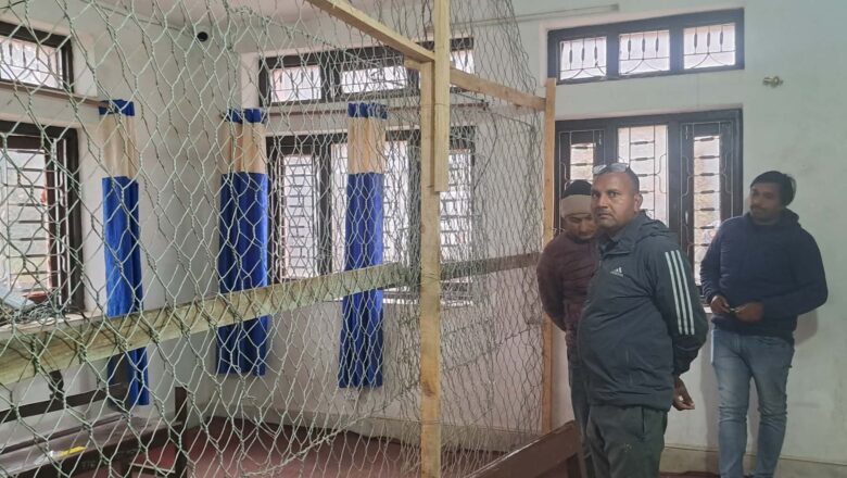 खाेटाङमा निर्वाचनको तयारी पूरा, मतगणना स्थलसमेत निर्माण गरियाे