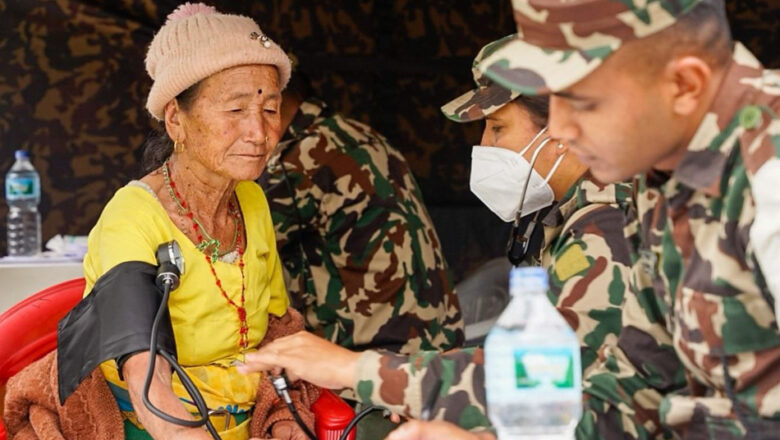 नेपाली सेनाको स्वास्थ्य शिविरमा २०८ जनाले लिए निःशुल्क सेवा