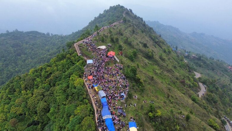 किरात उद्गमस्थल तुवाचुङ–जायजुममा तीन चुल्हाको पूजासहित साकेला सिली प्रदर्शन